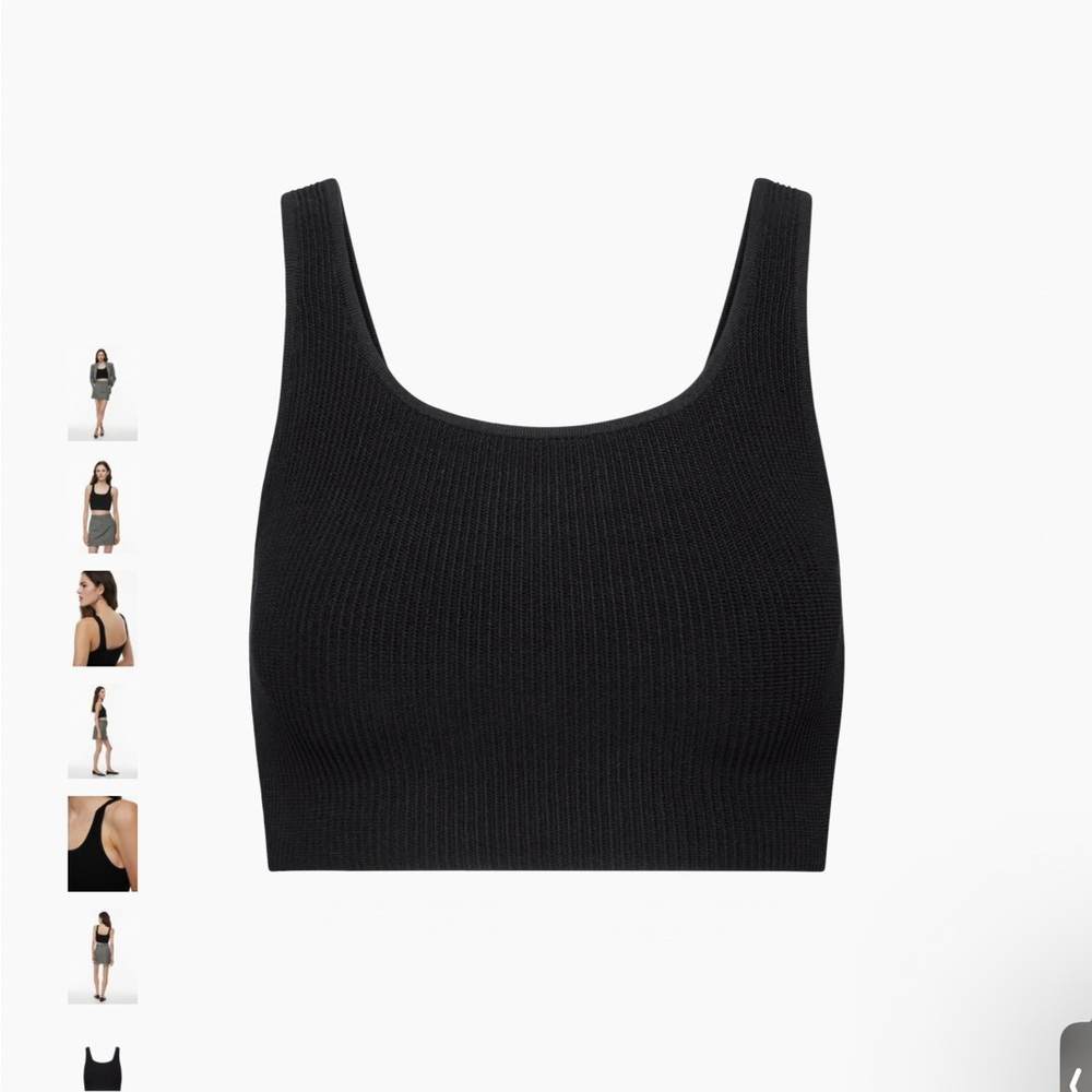 Babaton Sculpt Knit Squareneck Cropped Tank (NWOT)
Cropped ribbed tank top